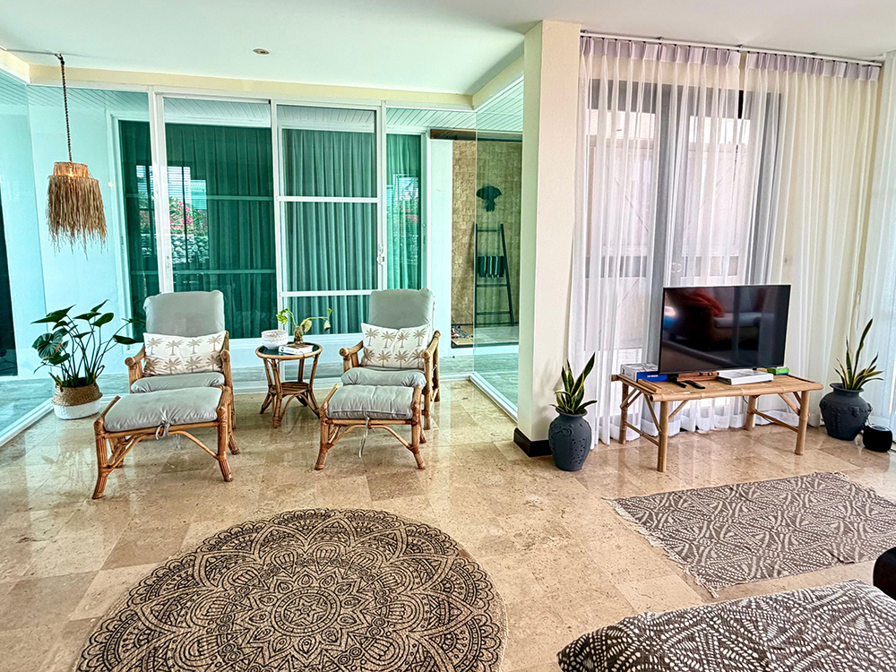 Living Room C
